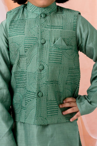 Cotton Silk Kurta With Thread Work Jacket