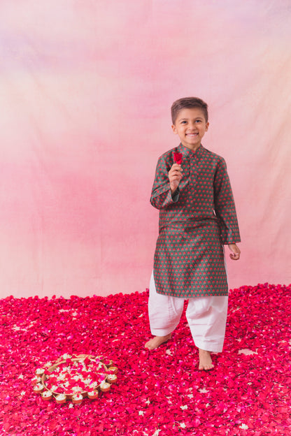 Green Chanderi Kurta With Salwar