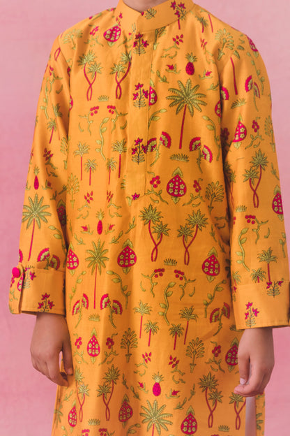 Haldi kurta