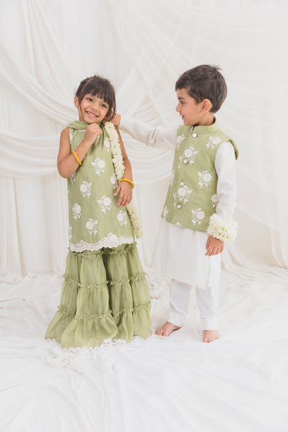 Green Bundi, chanderi kurta with pants