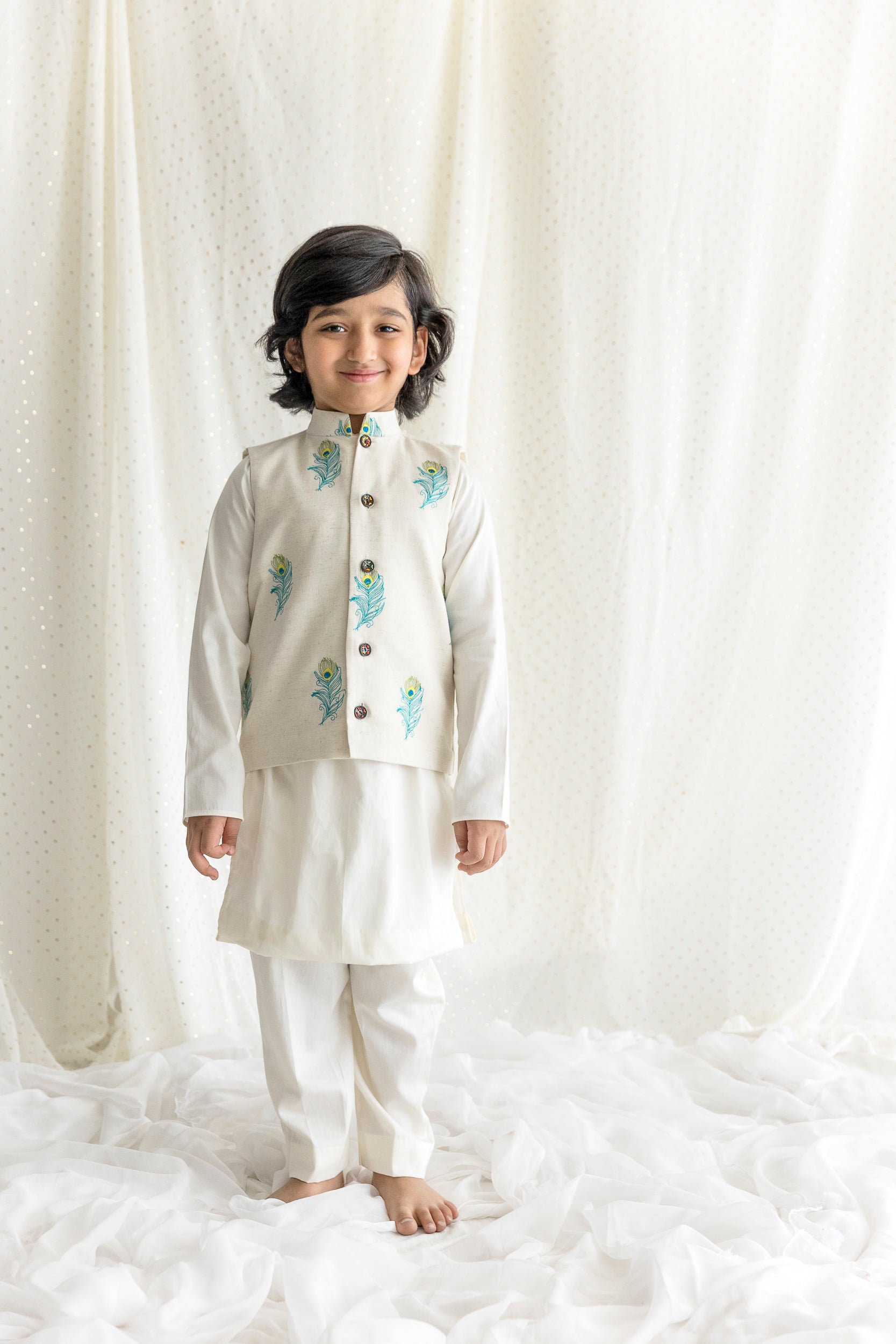 Kurta And Pants With Embroided Peacock Feather Jacket