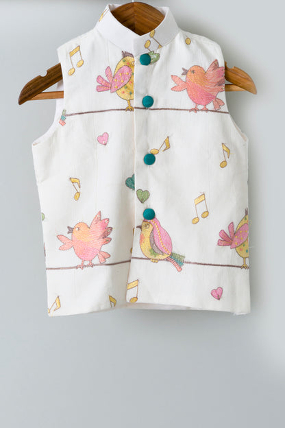 Kurta And Pants With Birds Emroided Jacket