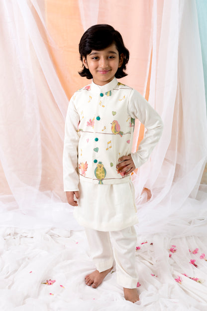 Kurta And Pants With Birds Emroided Jacket