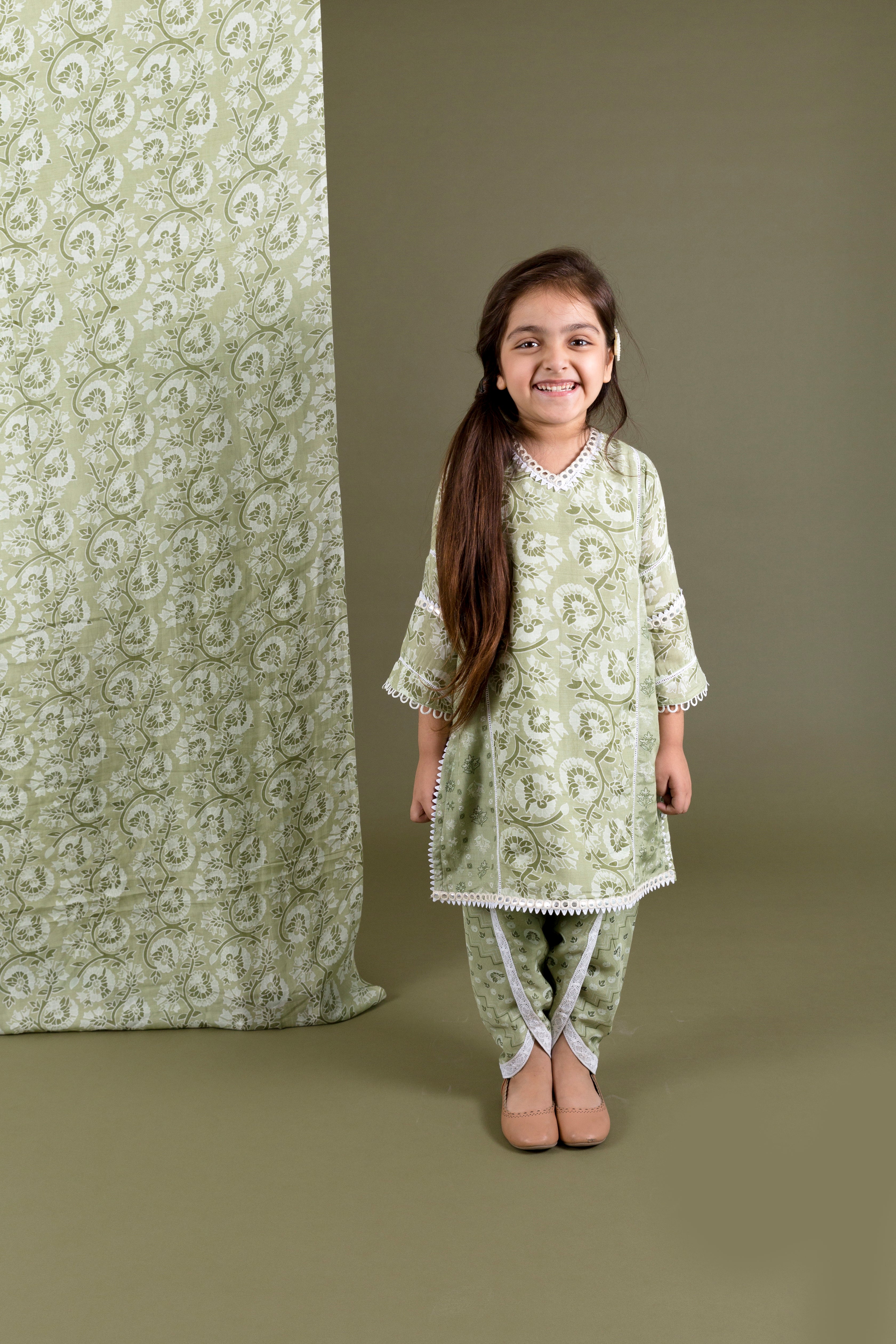 Green Muslin Kurta Dhoti Set