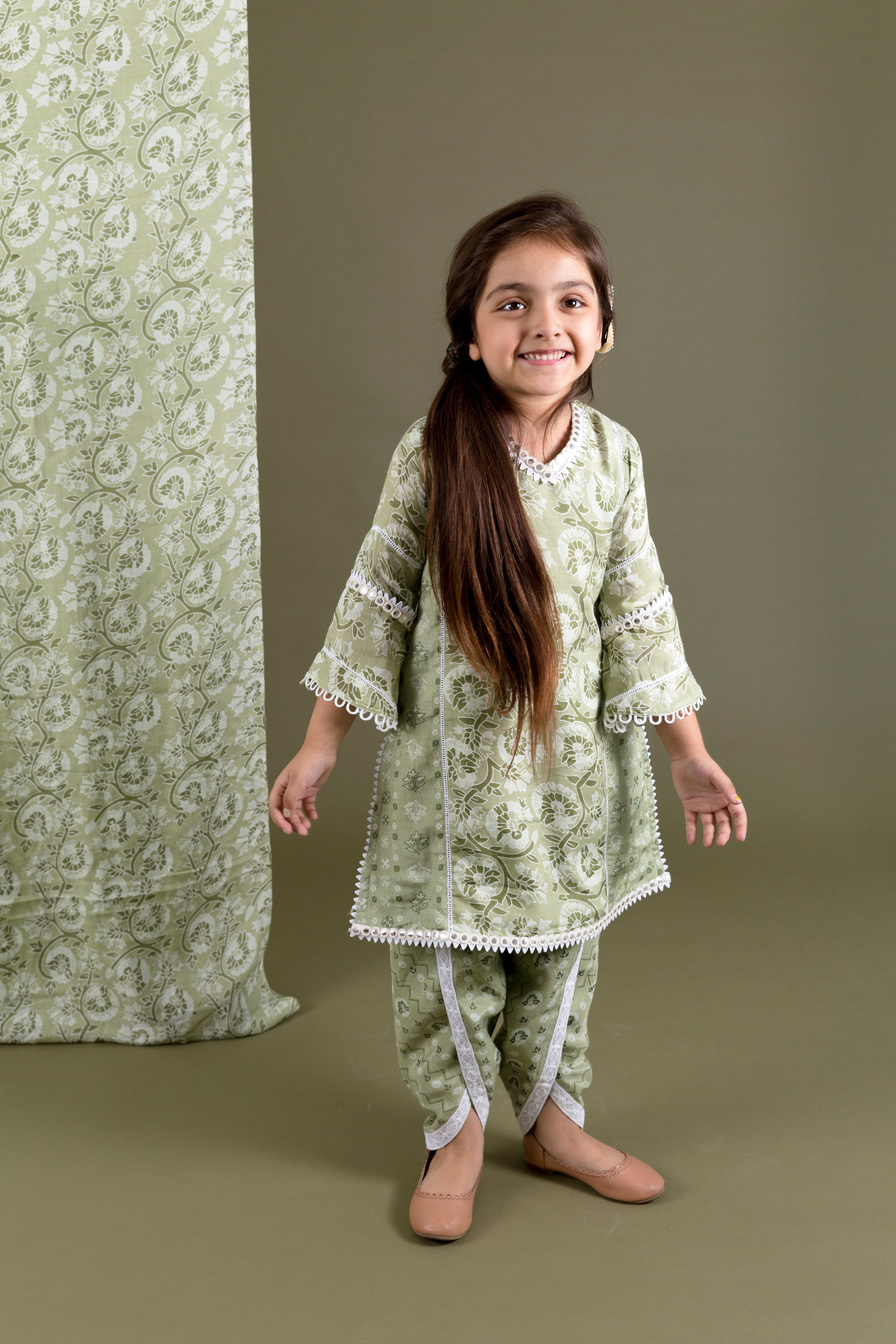 Green Muslin Kurta Dhoti Set